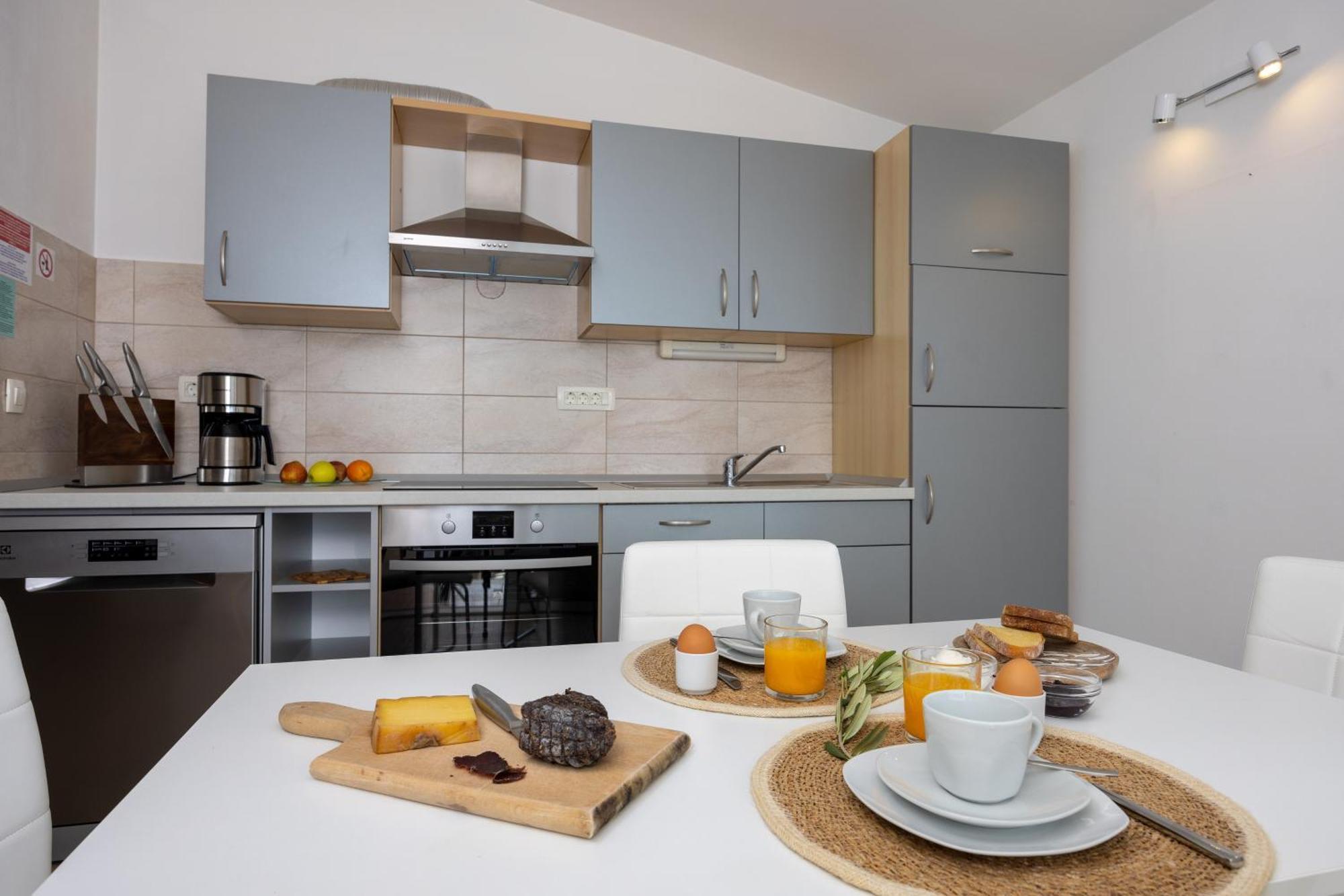 Apartments Stomarica Brela Room photo